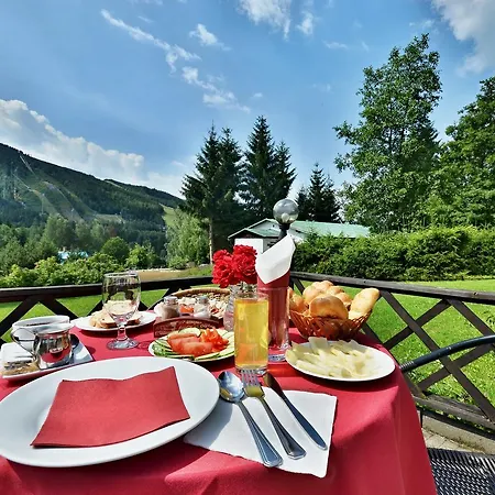Guest house Hotel Golden Harrachov